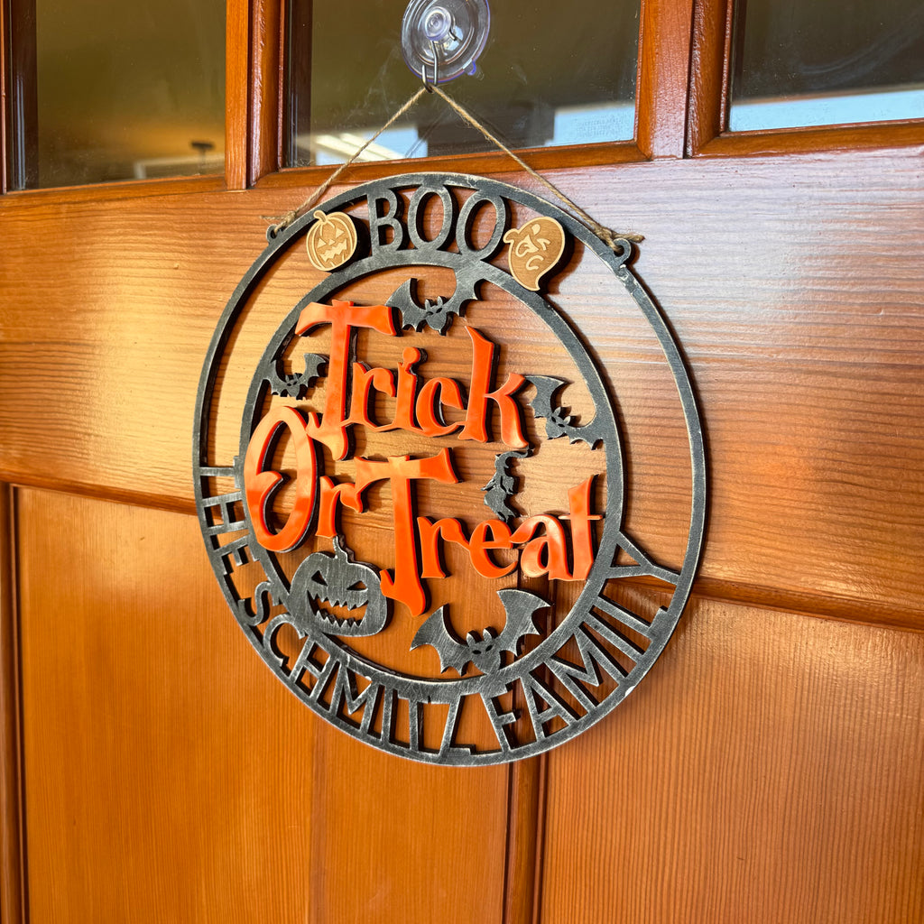 CUSTOM HALLOWEEN DOOR SIGN - teacher gift - family name sign